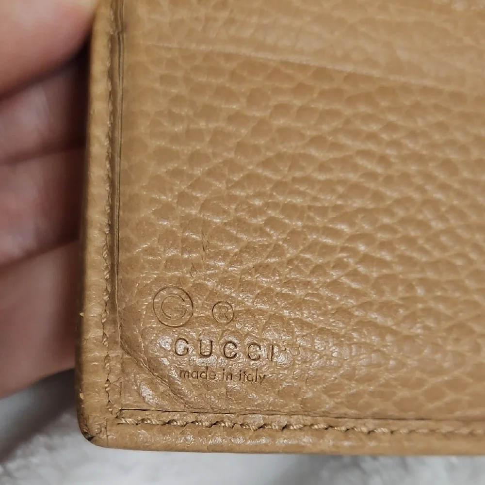 Gucci Interlocking G Compact Wallet Tan Dollar Calfskin Leather - Picture 7 of 13